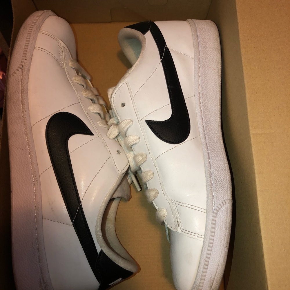 Nike shoes